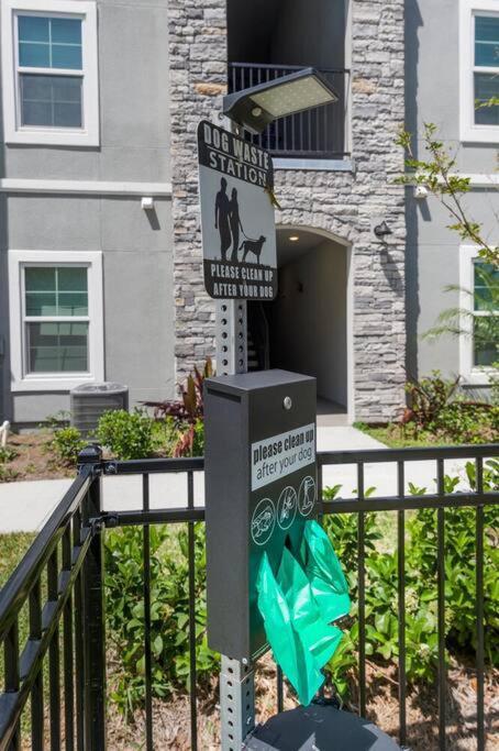 Elegant 2 Bed/2 Bath Apartment In Melbourne Fl Exterior photo