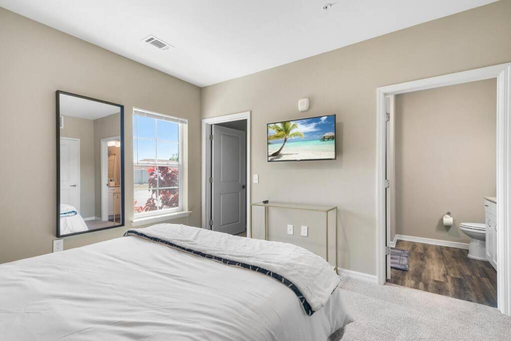 Elegant 2 Bed/2 Bath Apartment In Melbourne Fl Exterior photo